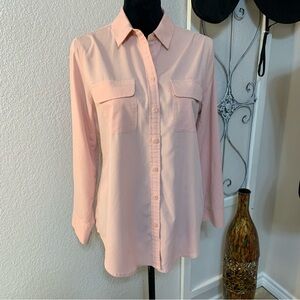 Chico’s soft pale pink button down blouse top shirt